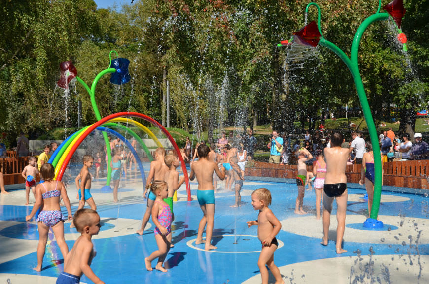 Parques infantiles de agua